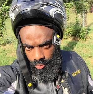 Meet your Posher, Mustafa